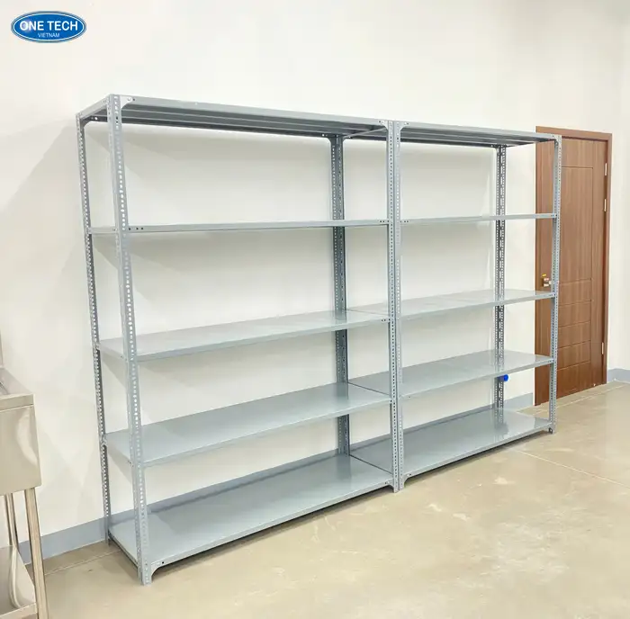 Kệ sắt V lỗ – Lựa chọn đa năng, nhỏ gọn cho mọi nhà Kệ sắt V lỗ – Lựa chọn đa năng, nhỏ gọn cho mọi nhà