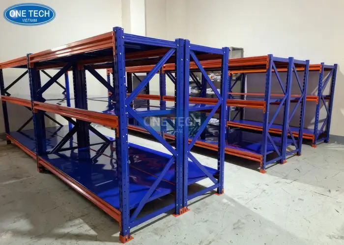 Lý do nên chọn kệ trung tải 3 tầng cho kho hàng của bạn