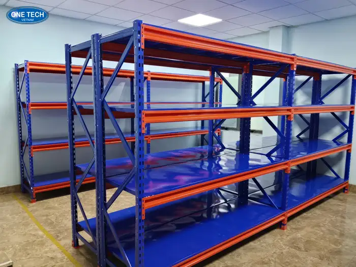 Kệ sắt trung tải tại Lạng Sơn