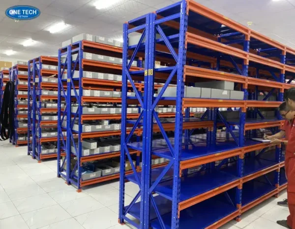 Đơn vị cung cấp kệ trung tải uy tín cho khách hàng tại Hưng Yên