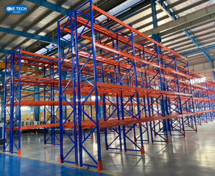 Kệ để hàng nặng Sóc Trăng