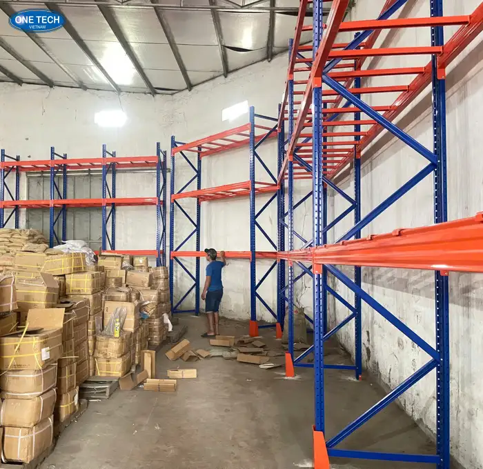 Giá kệ để hàng Sóc Trăng