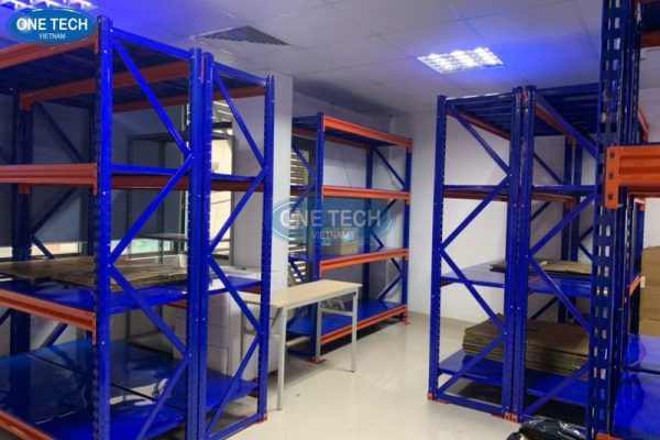 Kệ trung tải cũ nhưng mới 95% thanh lý giá rẻ