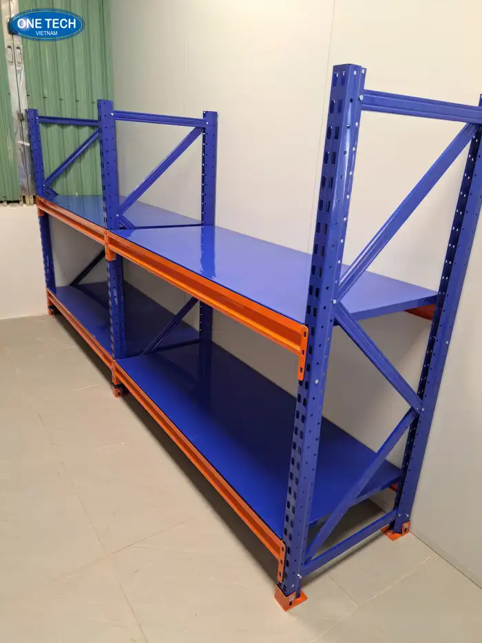Kệ trung tải giá rẻ tại nhà máy