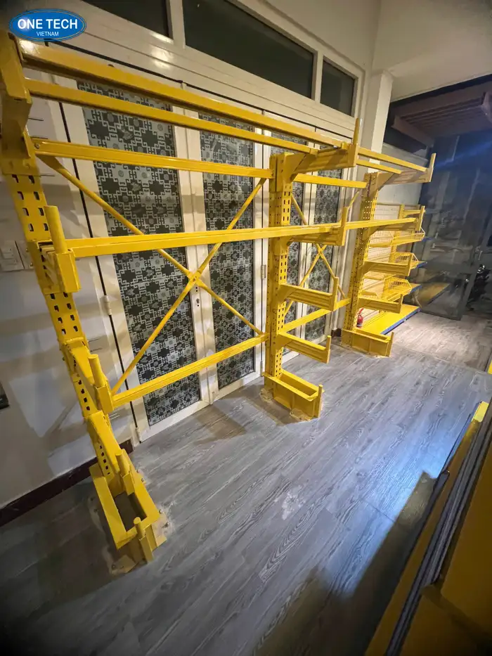 Giá kệ hàng tại Long An miễn phí thiết kế 3D