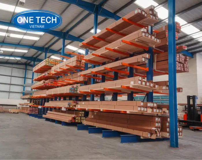 Kệ hạng nặng tay đỡ - Cantilever shelves tại Quảng Ninh