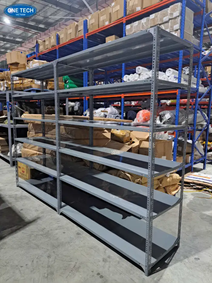 Kệ sắt v lỗ Cần Thơ