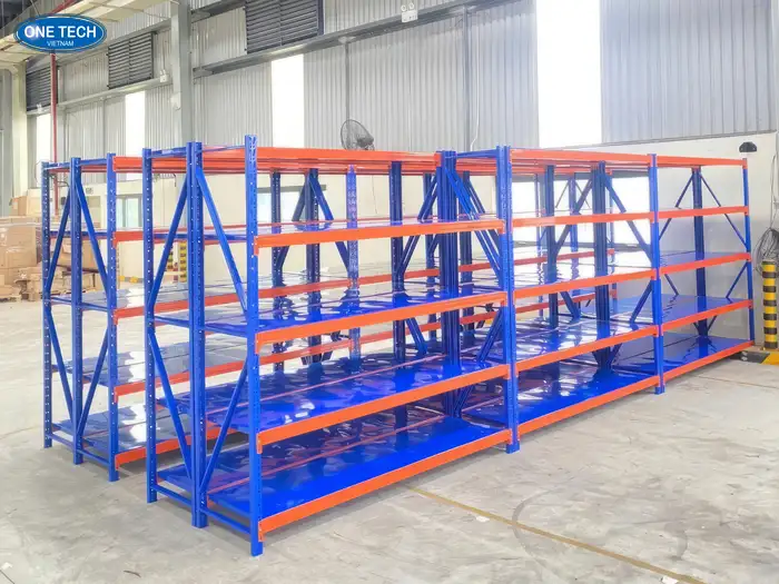 Kệ trung tải không sử dụng bulong ốc vít