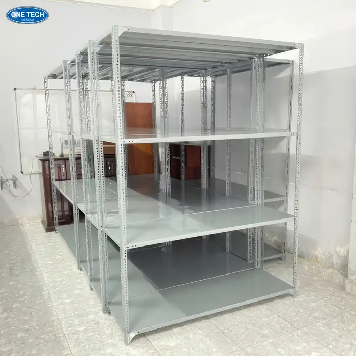 Thanh sắt v lỗ Quảng Ninh