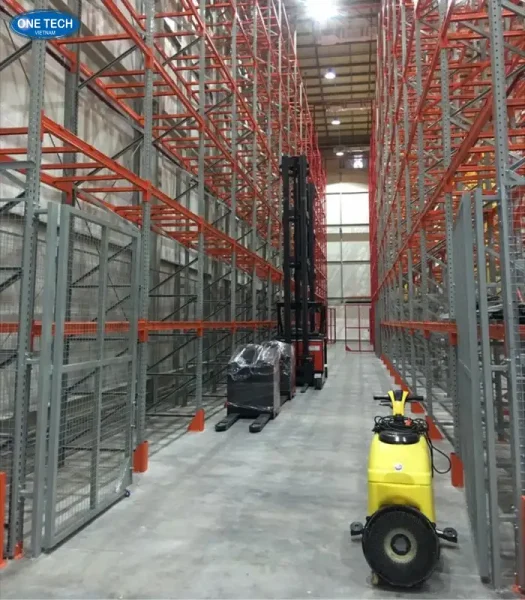 Giá bán của các mẫu kệ hạng nặng Nam Định