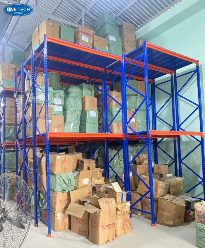 Kệ kho trung tải Ninh Thuận
