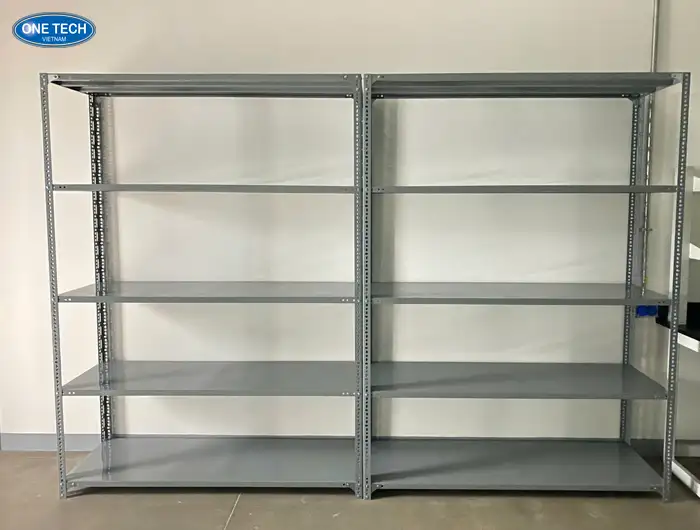 Giá kệ sắt để hàng Thái Bình