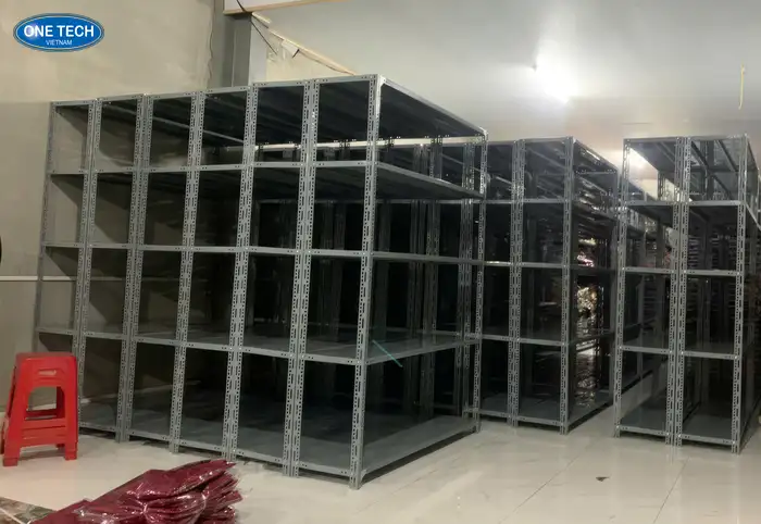 Giá bán kệ sắt v lỗ Thái Bình
