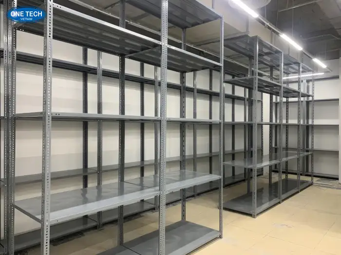 TOP 5 tiêu chí lựa chọn kệ kho hàng chất lượng cao không phải ai cũng biết