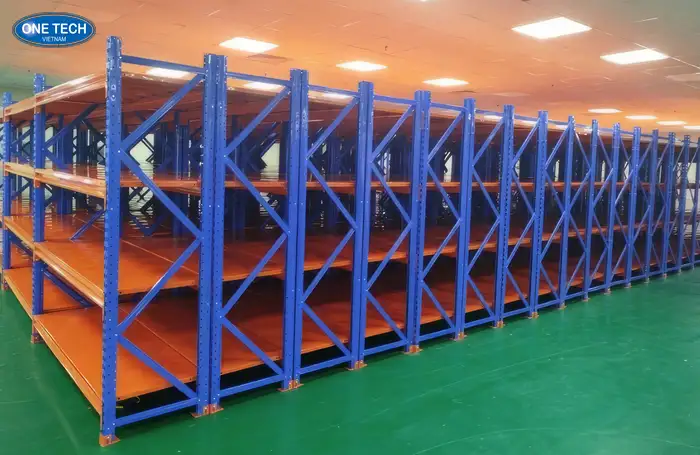 Kệ kho trung tải màu xanh cam