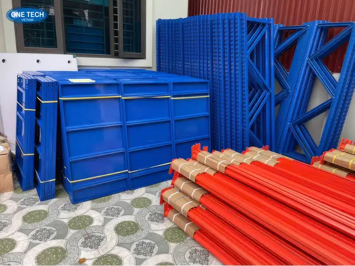 6 bước trong quy trình sản xuất kệ kho hàng đúng chuẩn - Đóng gói & xuất xưởng