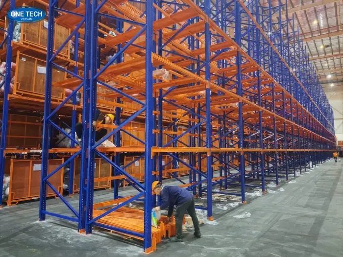Mua kệ tại Kệ Kho Trung Tải