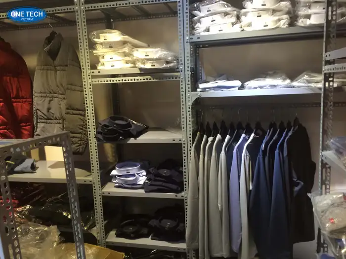 Mở shop quần áo bình dân cho mọi lứa tuổi