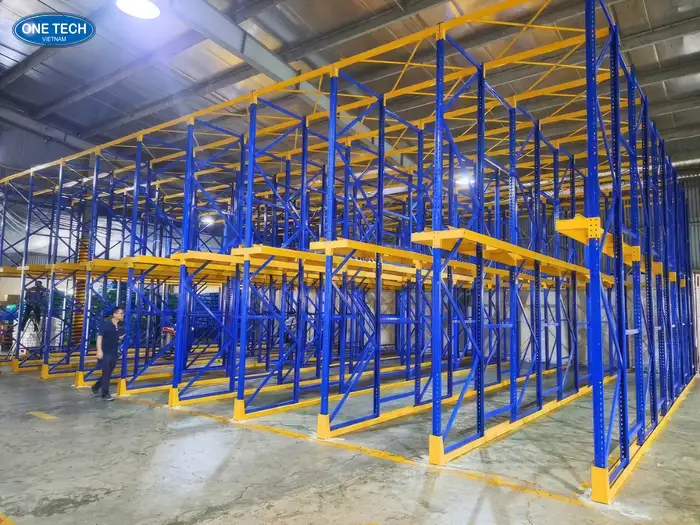 Kệ Drive-in - Kệ công nghiệp Phú Thọ