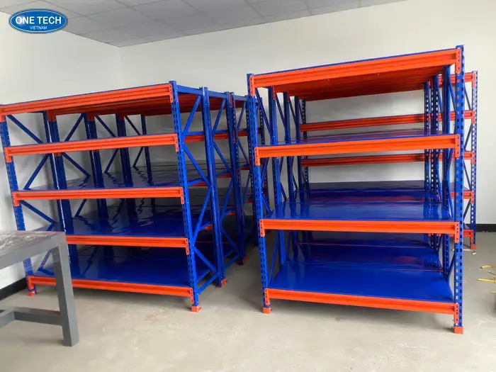 Tại sao nên chọn kệ kho thanh lý tại TPHCM?