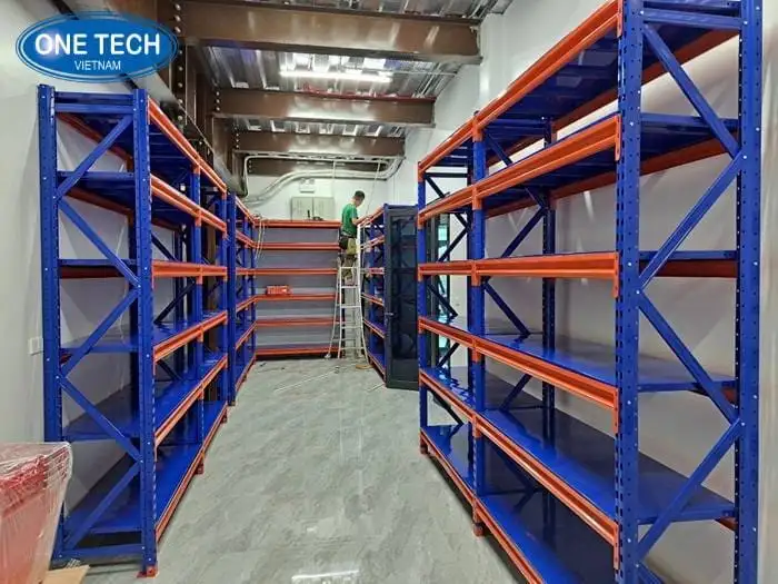 Lắp đặt hệ thống kệ kho lạnh giúp quản lý và bảo quản hiệu quả hơn-1
