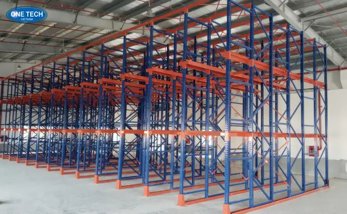 Kệ Drive In -  kệ hạng nặng cho kho hàng tự động thời đại 4.0