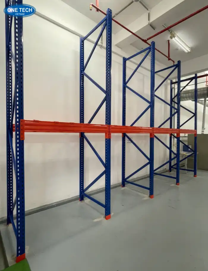 Giá kệ sắt công nghiệp thiết kế theo yêu cầu khách hàng Giá kệ sắt công nghiệp thiết kế theo yêu cầu khách hàng