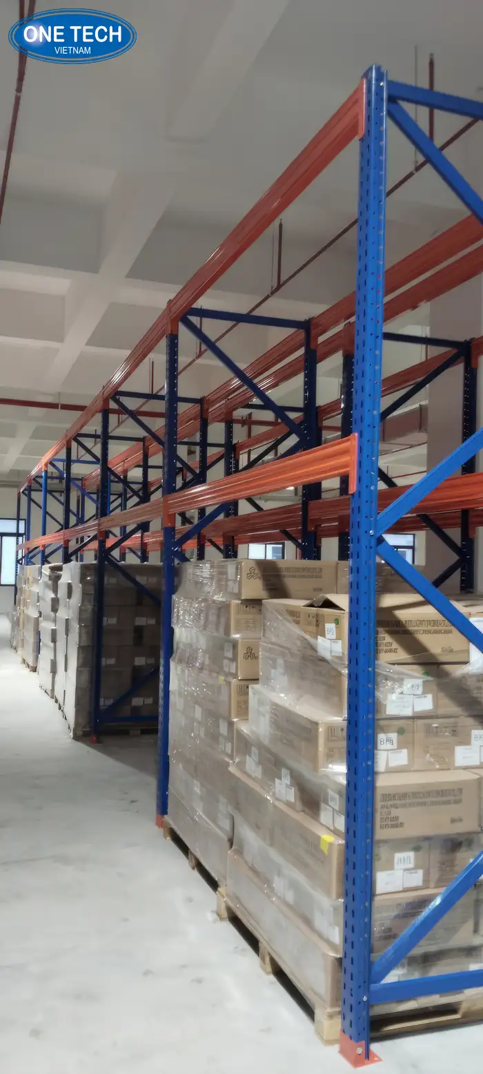 Kệ công nghiệp Quảng Trị xanh đỏ 2 tầng chắc chắn, an toàn Kệ công nghiệp Quảng Trị xanh đỏ 2 tầng chắc chắn, an toàn