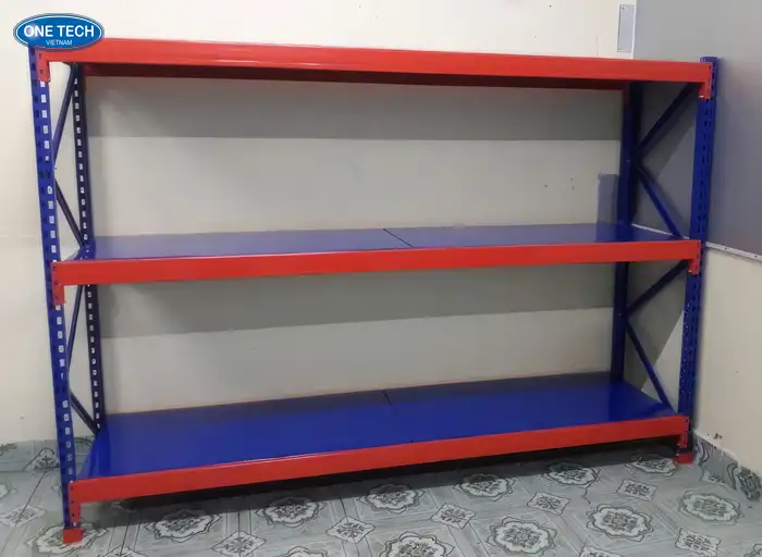 Phân loại kệ trung tải Quảng Trị theo kiểu thiết kế