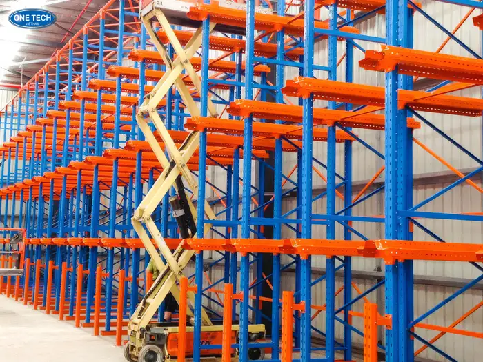 Kệ kho logistics Drive In miễn phí khảo sát mặt bằng