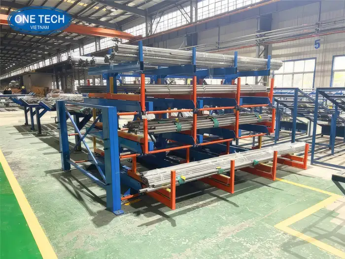 Kệ kho ngành sắt thép bền chắc an toàn Kệ kho ngành sắt thép bền chắc an toàn