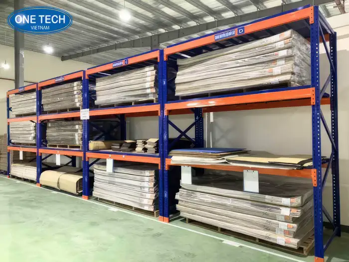 Kệ Selective - Tối ưu sắt thép dạng tấm Kệ Selective - Tối ưu sắt thép dạng tấm