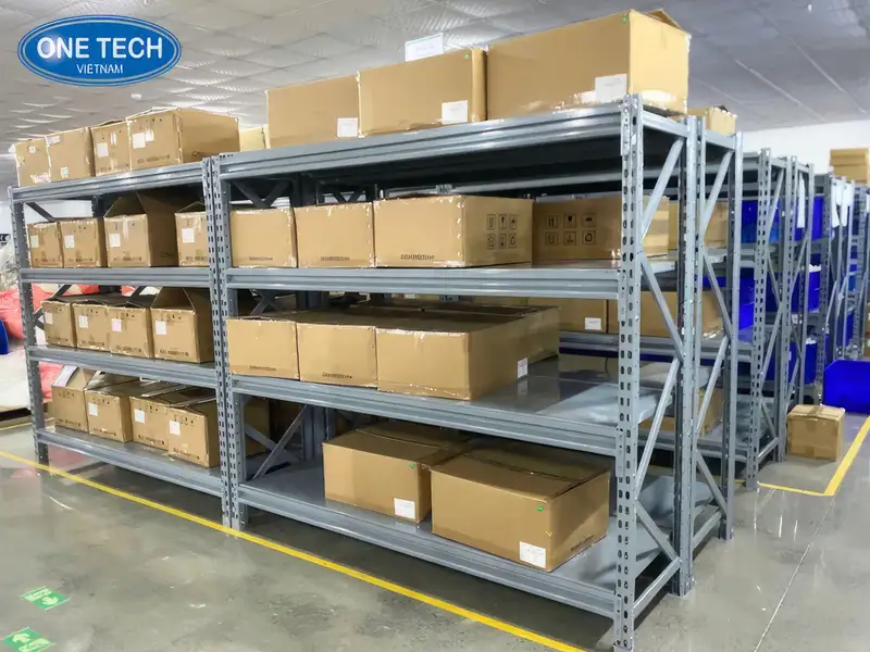 Tại sao nên chọn kệ trung tải để thùng carton?
