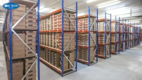 Lý do nhất định phải đầu tư kệ kho cho doanh nghiệp SME
