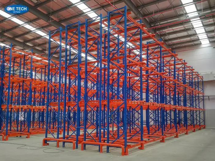 Kệ sắt 3 tầng sơn tĩnh điện bền đẹp – Giá tốt, lắp nhanh