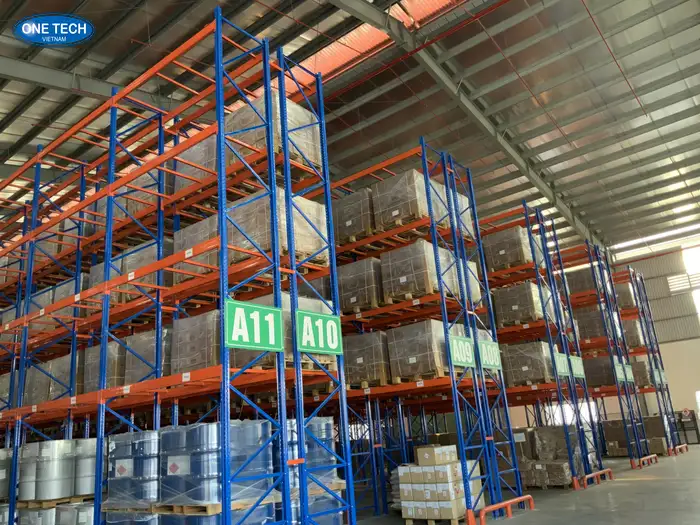 Đặc điểm kỹ thuật của kệ Double Deep cho kho nguyên liệu hóa chất