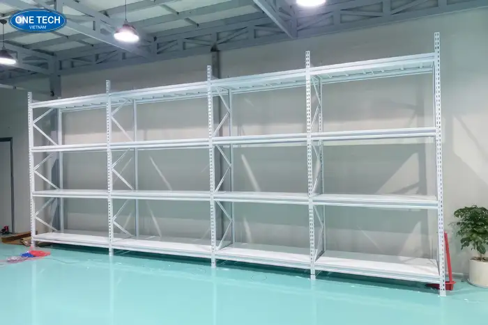 Nhà máy sản xuất kệ sắt sơn tĩnh điện số 1 Việt Nam, giá rẻ tại nhà máy