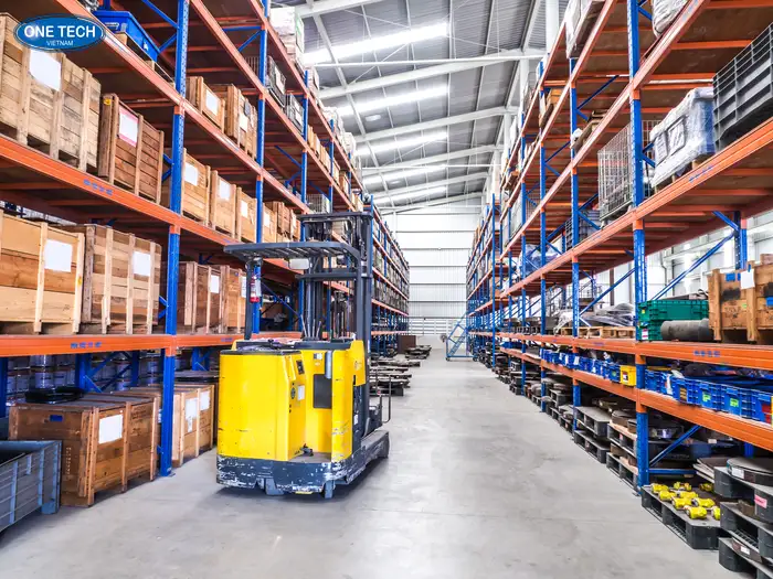 Kệ kho xưởng 2000m2 – Tăng sức chứa vượt trội cho kho hàng Kệ kho xưởng 2000m2 – Tăng sức chứa vượt trội cho kho hàng