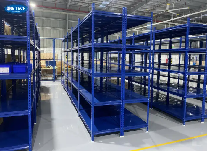 Địa chỉ mua kệ sắt lắp ghép uy tín – Kệ kho trung tải OT