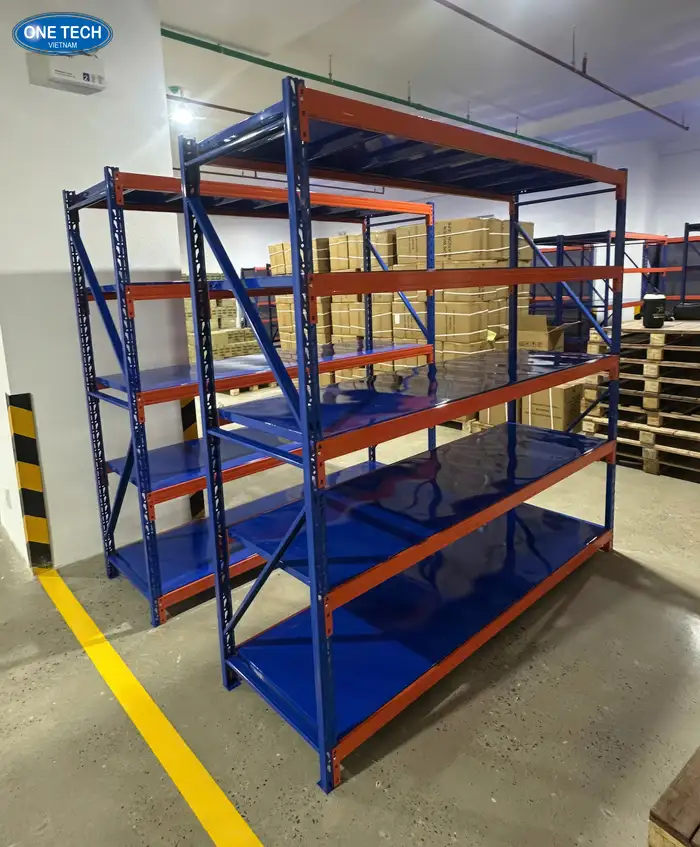 Kệ trung tải 2m tải trọng 200 – 300kg