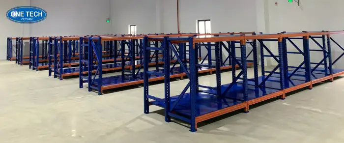 Kệ trung tải 3 chân trụ – Chắc chắn, tối ưu không gian