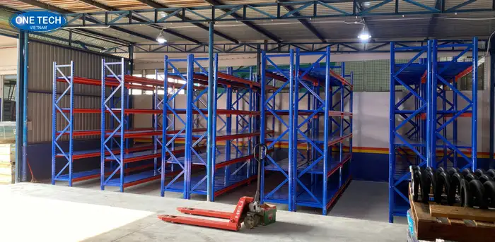 Đơn vị cung cấp kệ trung tải chất lượng – Giá kệ Thăng Long