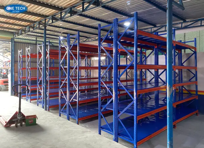Top 5 địa chỉ mua kệ trung tải TPHCM uy tín, giá tốt tận gốc
