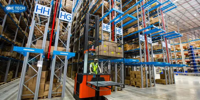 Vai trò quan trọng của kệ rack là gì trong kho hàng
