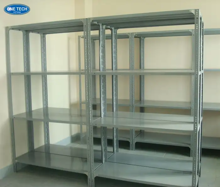 Kệ sắt V lỗ Quảng Ninh