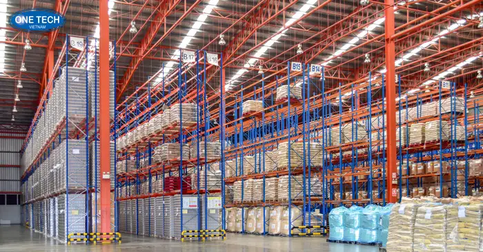 Khi nào doanh nghiệp nên chọn kệ Very Narrow Aisle tại Đà Nẵng? Khi nào doanh nghiệp nên chọn kệ Very Narrow Aisle tại Đà Nẵng?