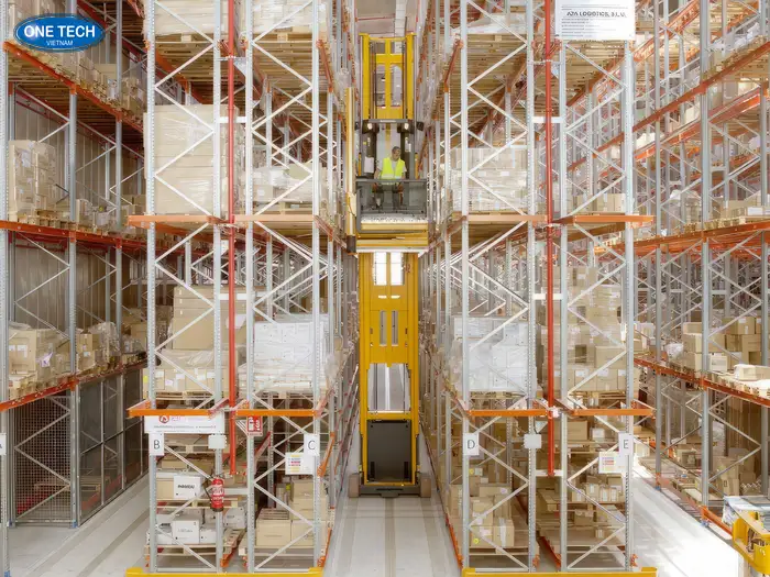 Thi công lắp đặt kệ Very Narrow Aisle tại Tp HCM chuyên nghiệp