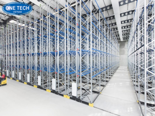 Dịch vụ đi kèm khi mua kệ di động tại Hưng Yên