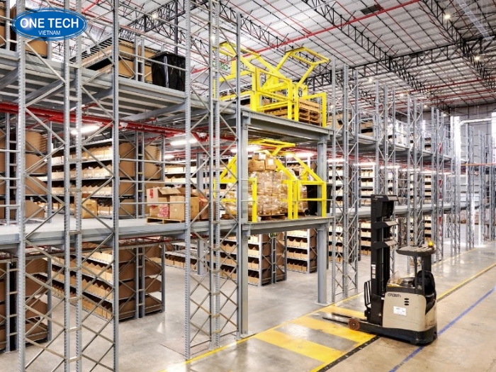 Kệ sàn tầng lửng Mezzanine là gì?